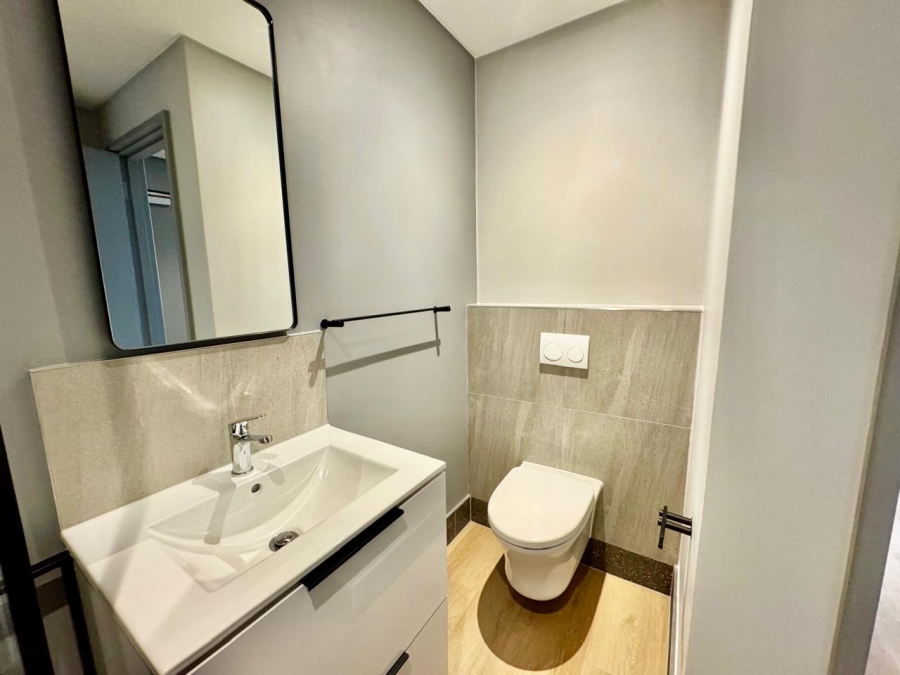 To Let 2 Bedroom Property for Rent in Observatory Western Cape